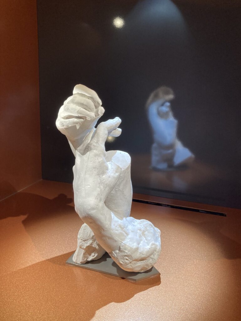 フランス館 オーギュスト・ロダン 守りの手