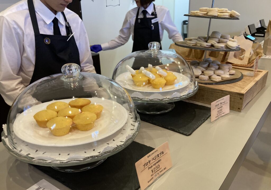 セルビア食堂