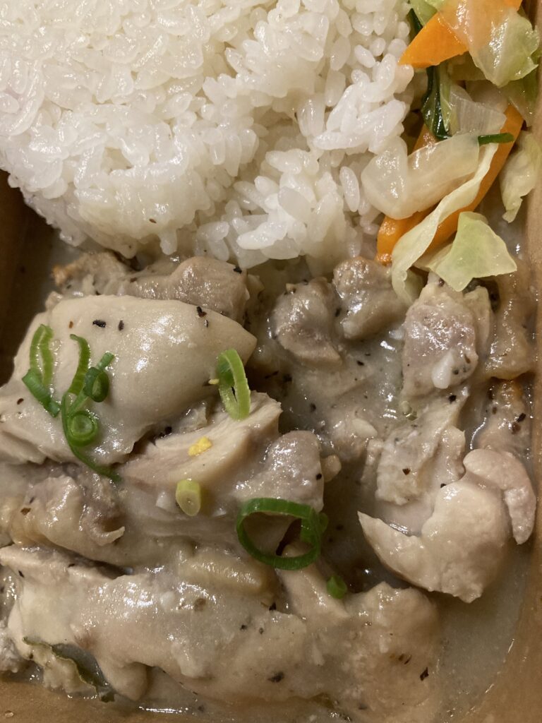 フィリピンパビリオン 鶏肉のアドボ