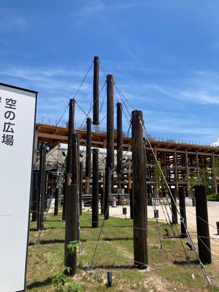 空の広場のｵﾌﾞｼﾞｪ